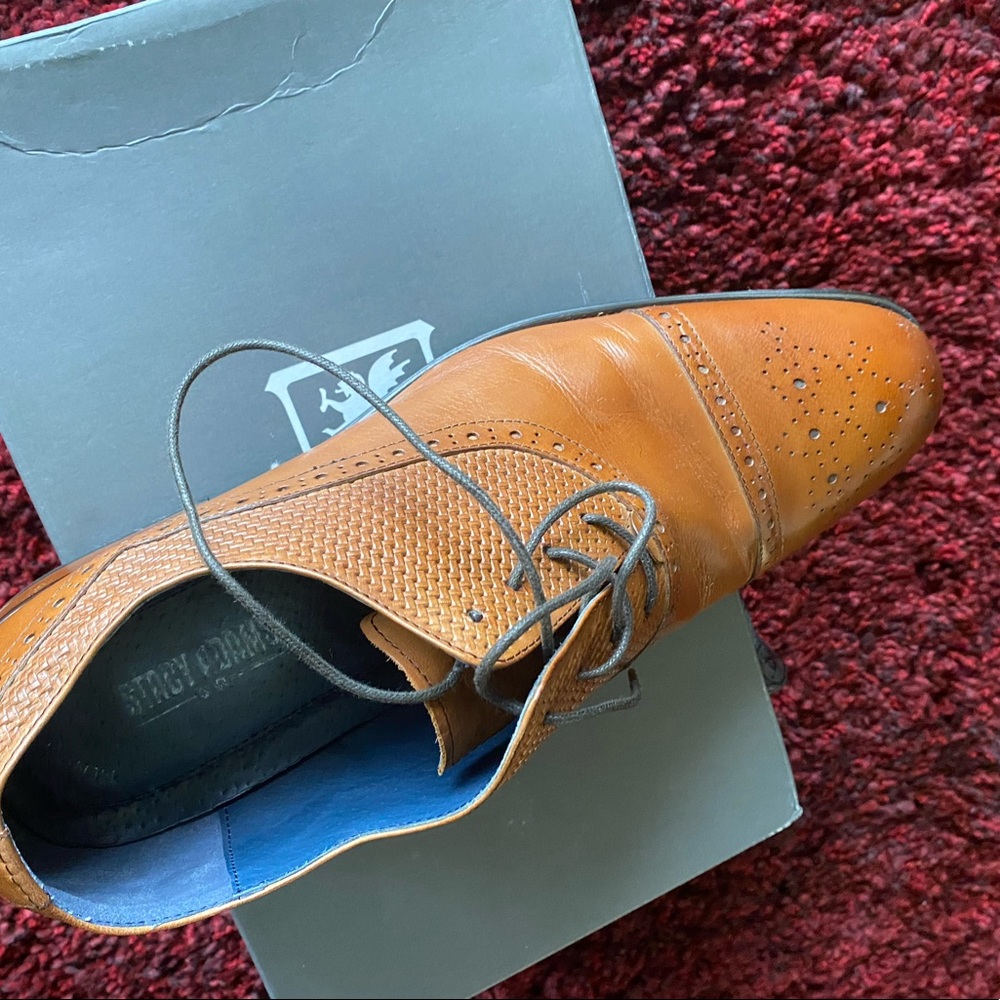 Mens dress shoes